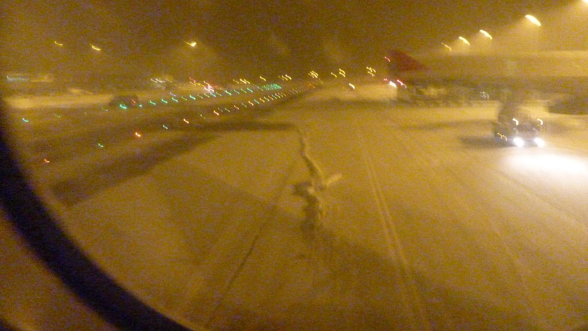 Landung in München bei Schneegestöber