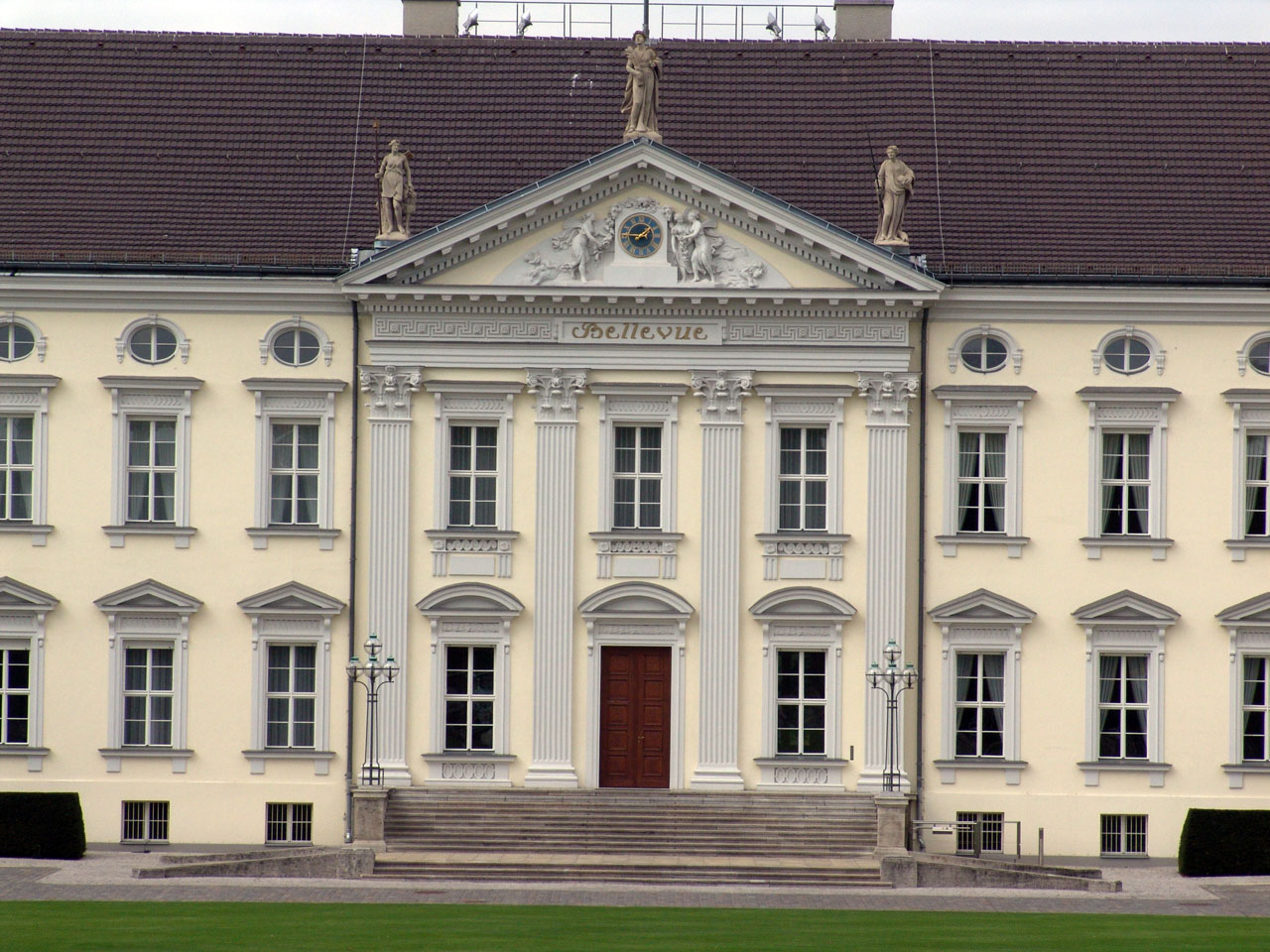 Schloss Bellevue