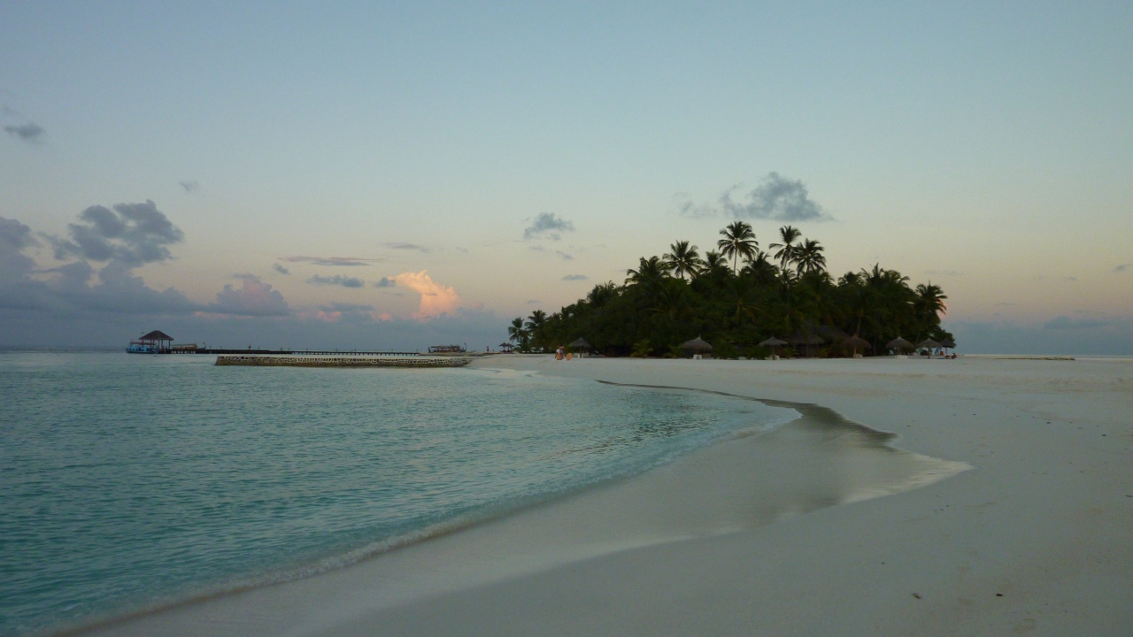 Insel im Sonnenuntergang