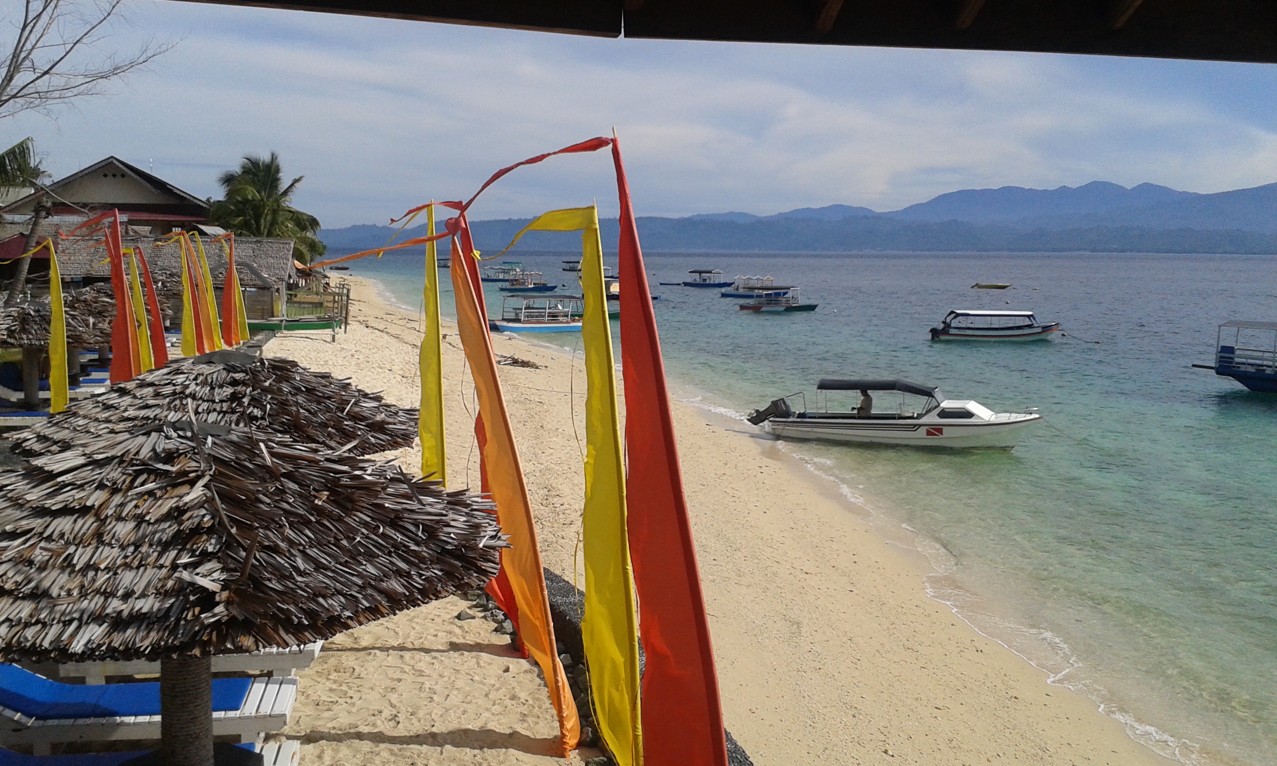 Blick aus dem Restaurant zum Strand