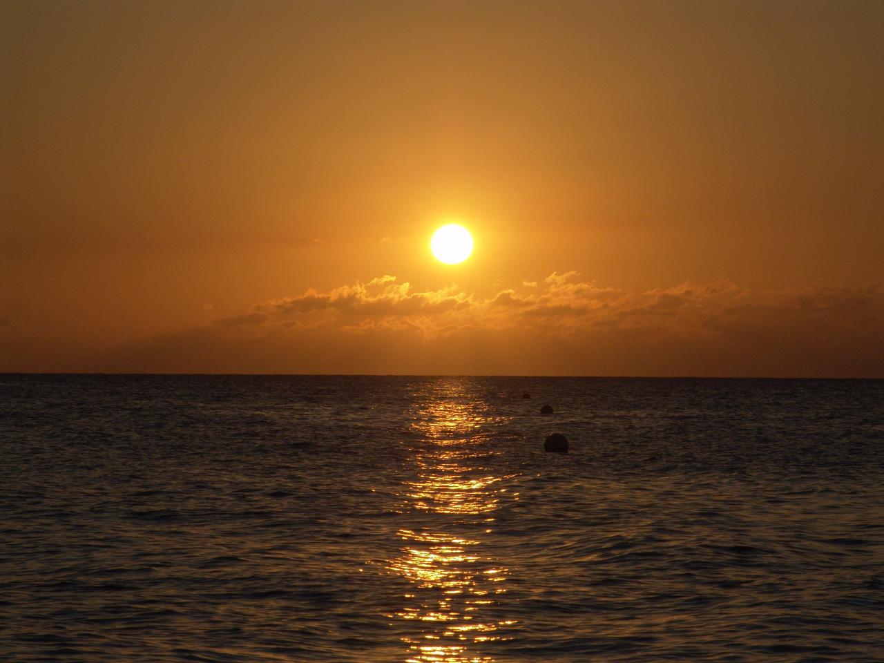 Sonnenuntergang beim Hotel