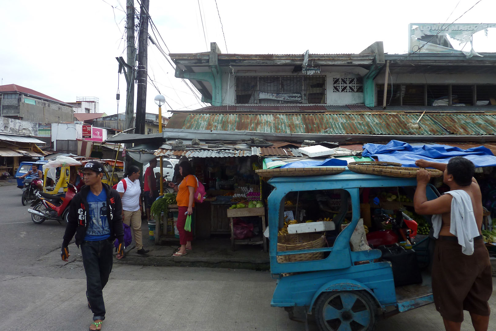 Shoppingmeile in Kalibo