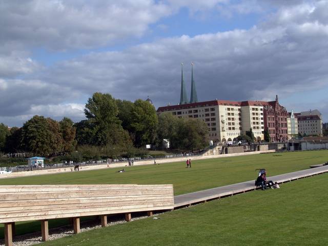 Schloßplatz, ehem. Platz des Palastes der Republik