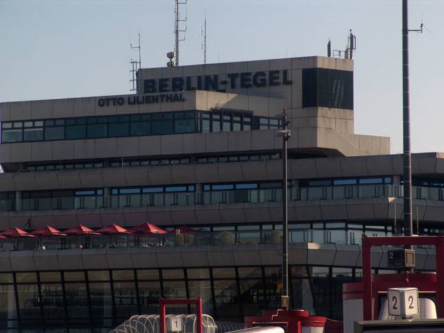 Flughafen Berlin-Tegel