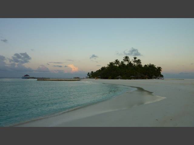 Insel im Sonnenuntergang