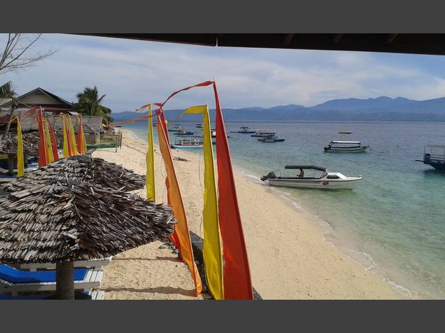 Blick aus dem Restaurant zum Strand